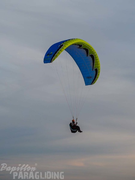 FZ37.18_Zoutelande-Paragliding-928.jpg