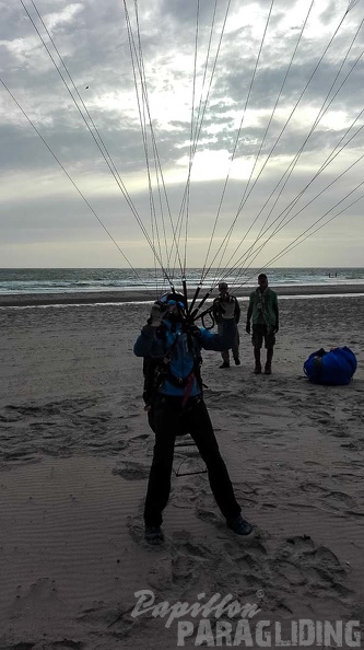 FZ38.18 Zoutelande-Paragliding-231