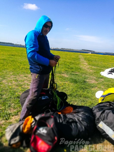 FZ38.18 Zoutelande-Paragliding-290