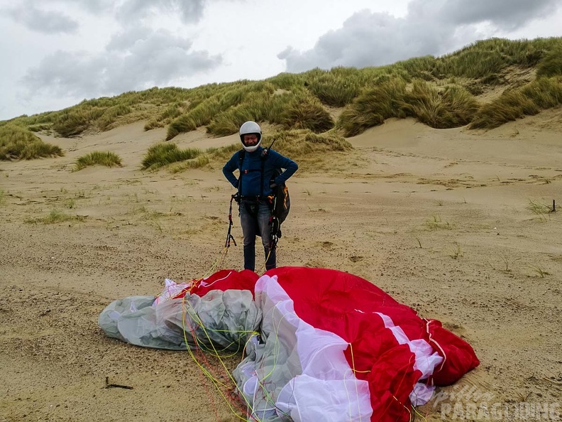 FZ38.18 Zoutelande-Paragliding-354