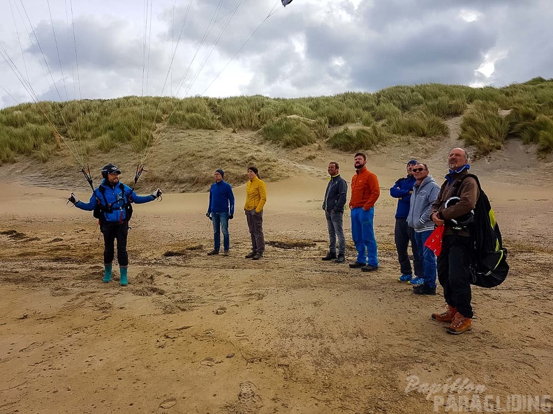 FZ38.18 Zoutelande-Paragliding-368