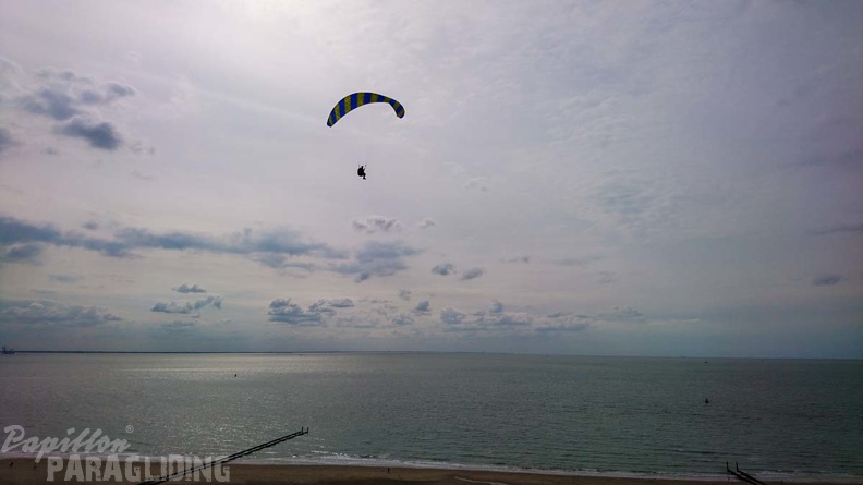 FZ37.19_Zoutelande-Paragliding-186.jpg