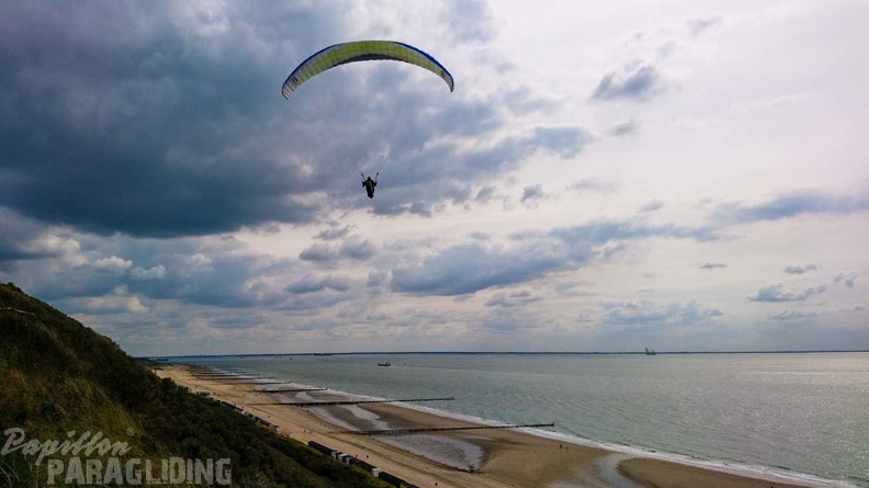 FZ37.19_Zoutelande-Paragliding-199.jpg