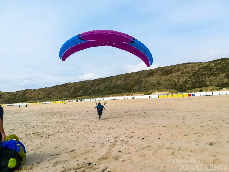 FZ37.19 Zoutelande-Paragliding-227