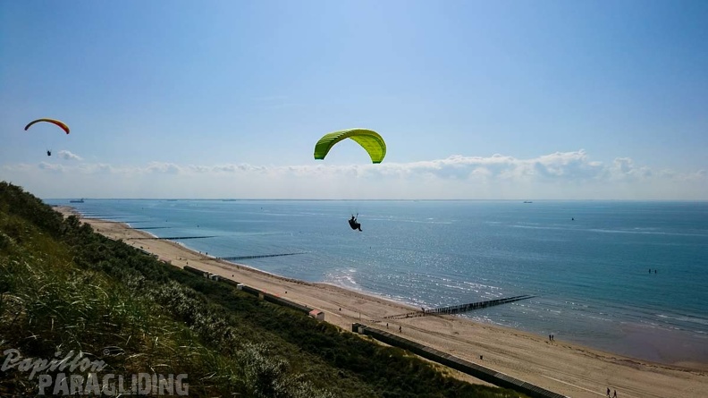 FZ37.19 Zoutelande-Paragliding-319