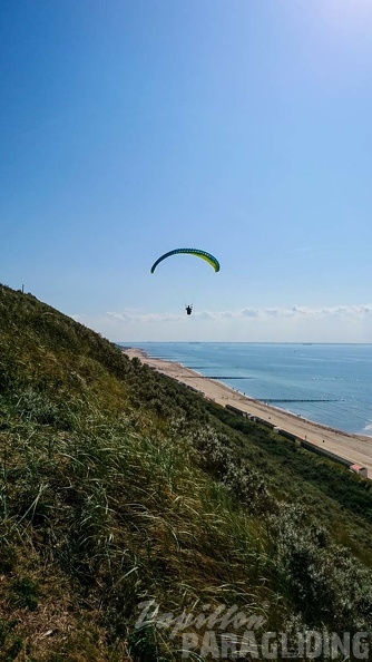 FZ37.19_Zoutelande-Paragliding-325.jpg