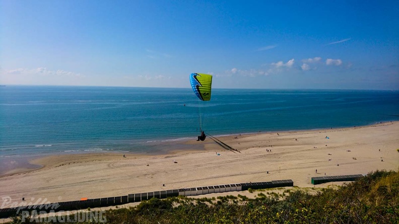 FZ37.19_Zoutelande-Paragliding-329.jpg