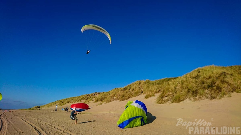 FZ37.19_Zoutelande-Paragliding-364.jpg