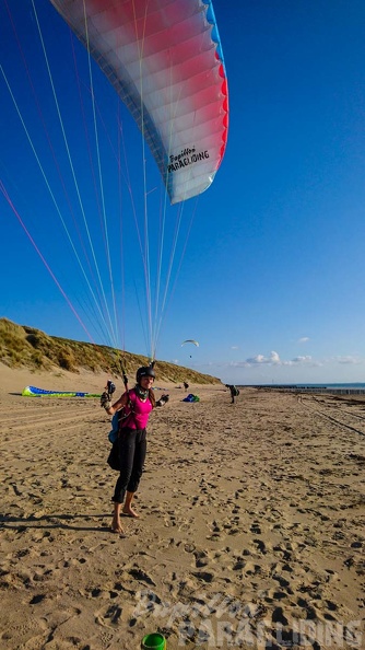 FZ37.19_Zoutelande-Paragliding-370.jpg