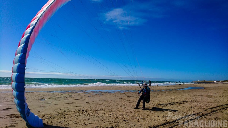 FZ37.19 Zoutelande-Paragliding-477