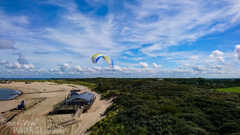 FZ37.19_Zoutelande-Paragliding-535.jpg