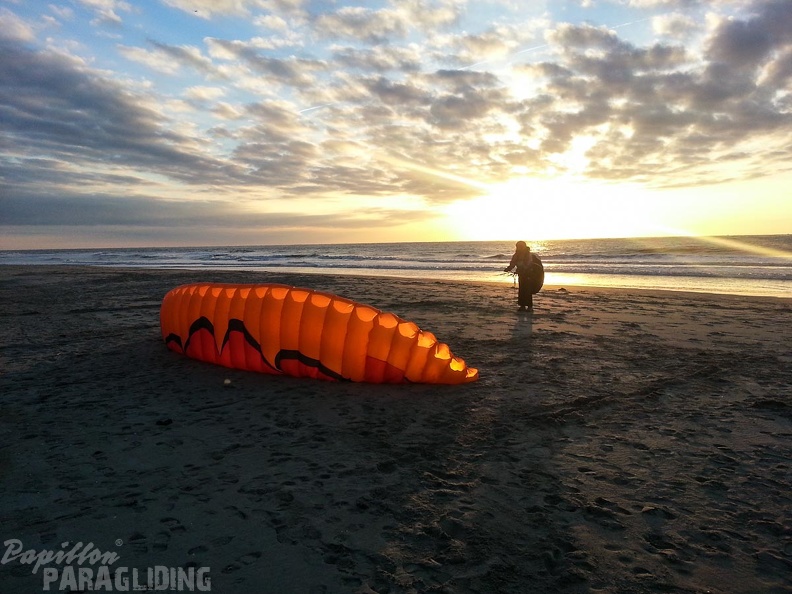 Paragliding Zoutelande-108