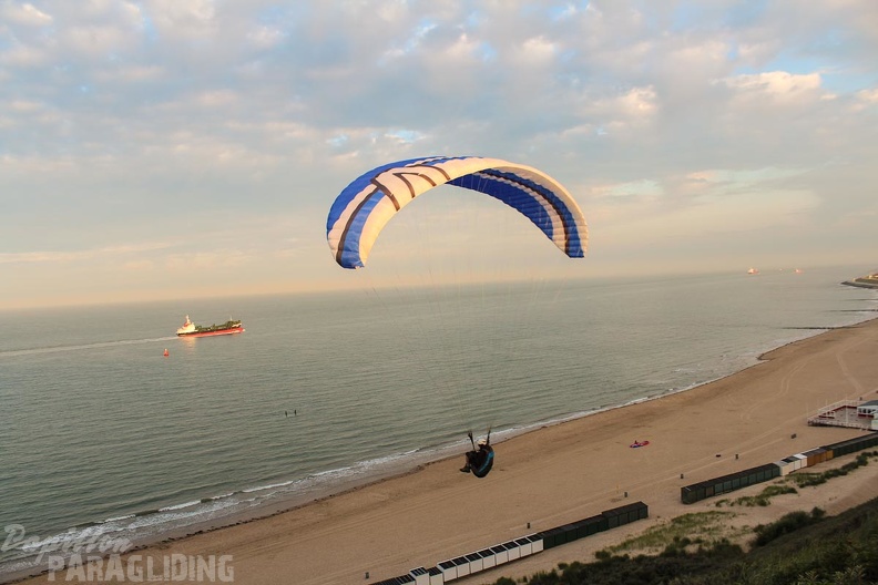 Paragliding Zoutelande-187