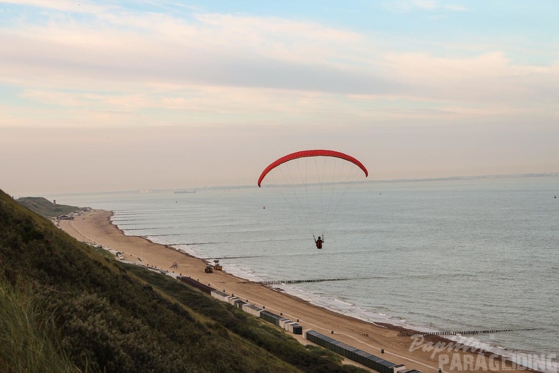 Paragliding Zoutelande-239