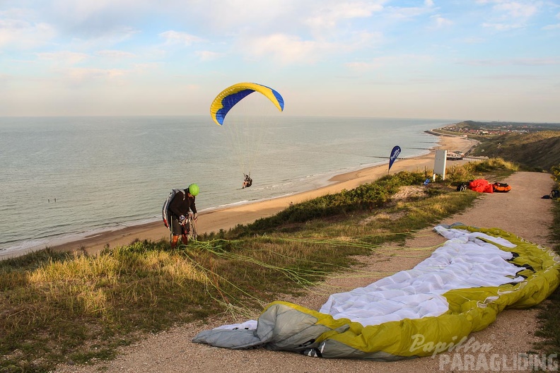 Paragliding Zoutelande-413