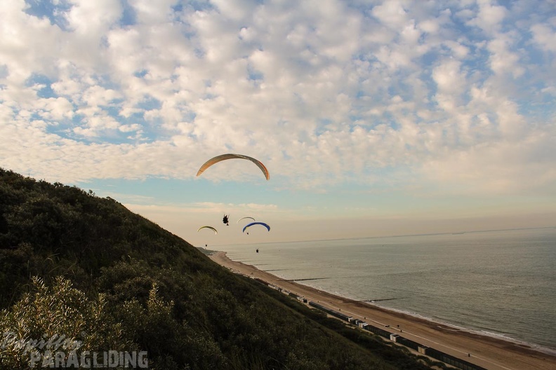Paragliding Zoutelande-462