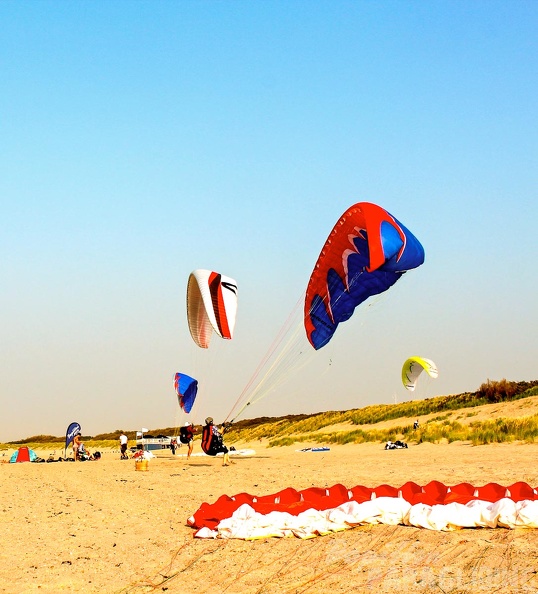 Paragliding Zoutelande-608