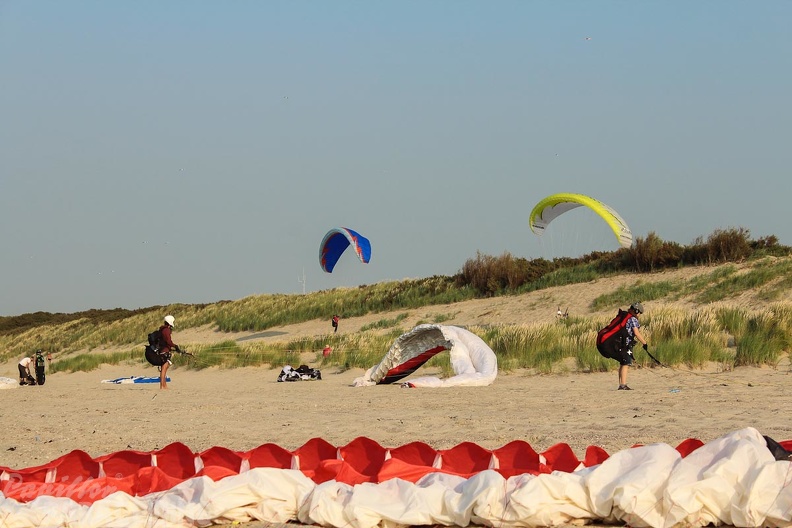 Paragliding Zoutelande-613