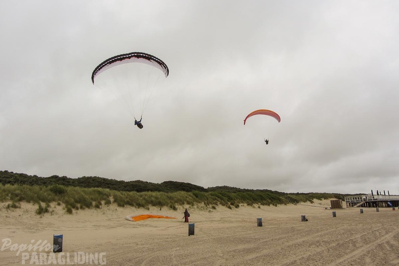 Paragliding Zoutelande-748