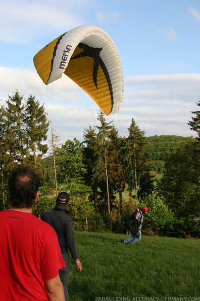 2007_ES8.07_Gleitschirm_Sauerland_015.jpg