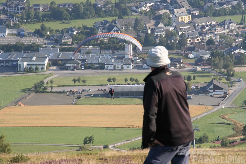 2008 EK.28.08 Gleitschirm Sauerland 064