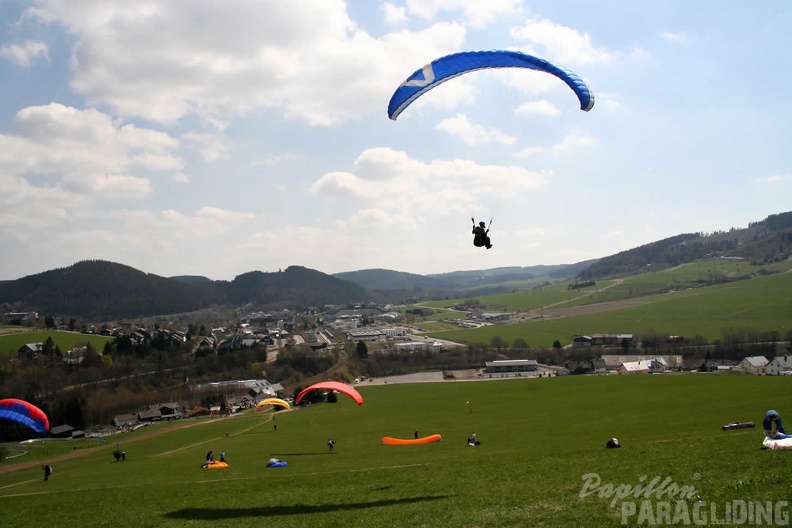 2008 EK14.08 Gleitschirm Sauerland 018