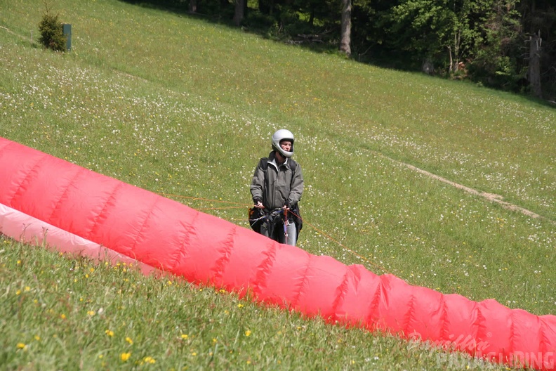 2008 EK16.08 Gleitschirm Willingen 004