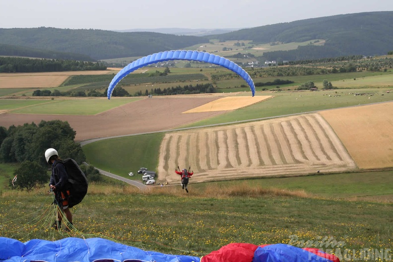 2008_EK26.08_Sauerland_Gleitschirm_037.jpg