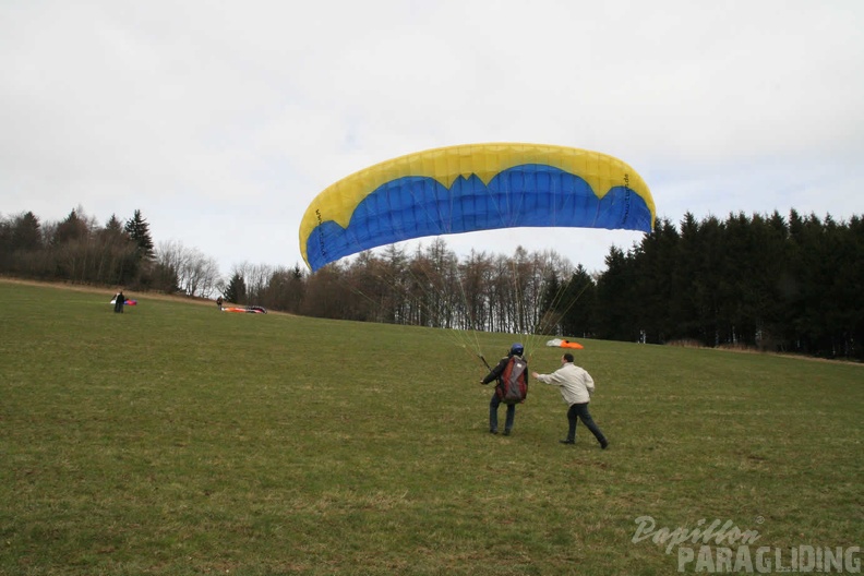 2008 EK7.08 Gleitschirm Sauerland 035