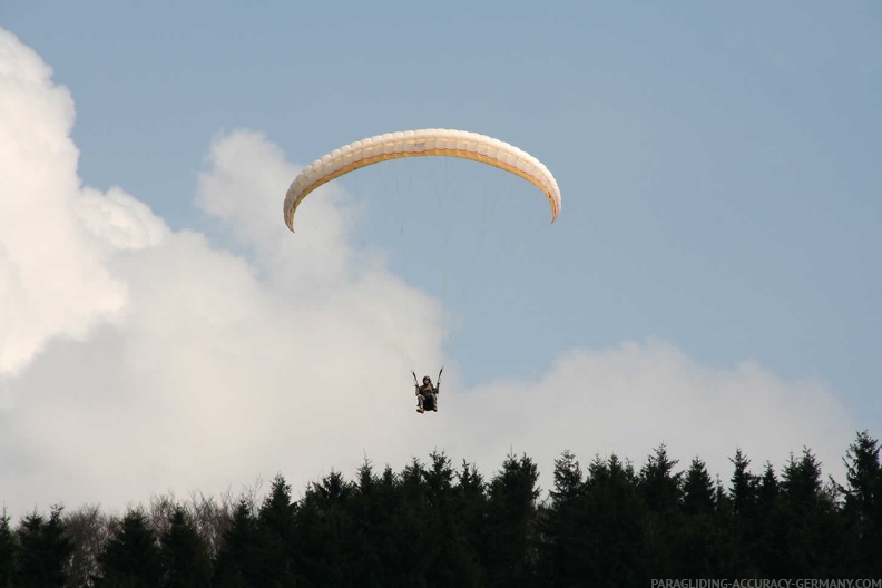 2008_ES12.08_Sauerland_Gleitschirm_002.jpg