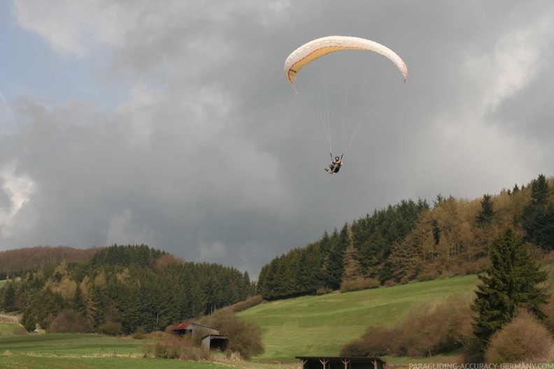 2008_ES12.08_Sauerland_Gleitschirm_010.jpg