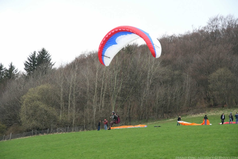 2008_ES13.08_Sauerland_Gleitschirm_025.jpg