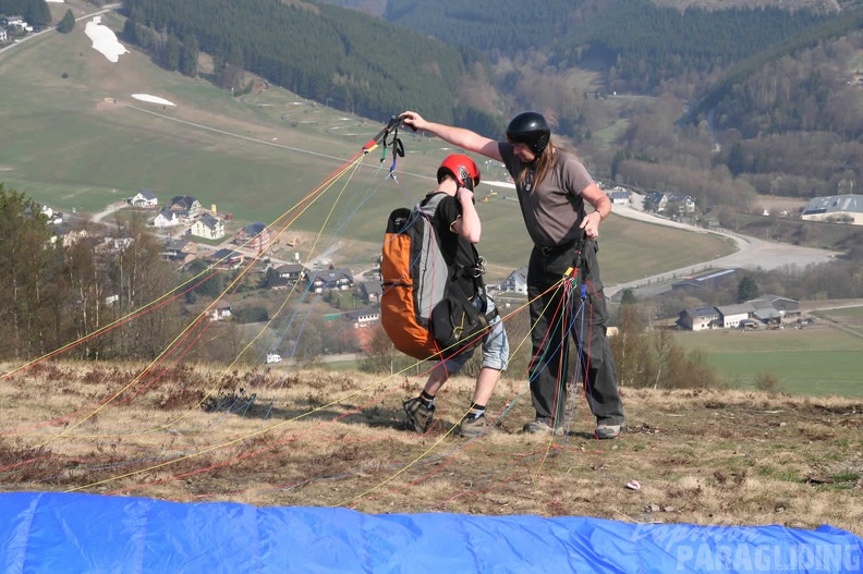 2009 EK15.09 Sauerland Paragliding 017