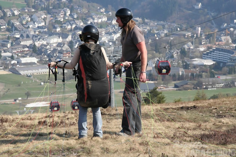 2009 EK15.09 Sauerland Paragliding 025