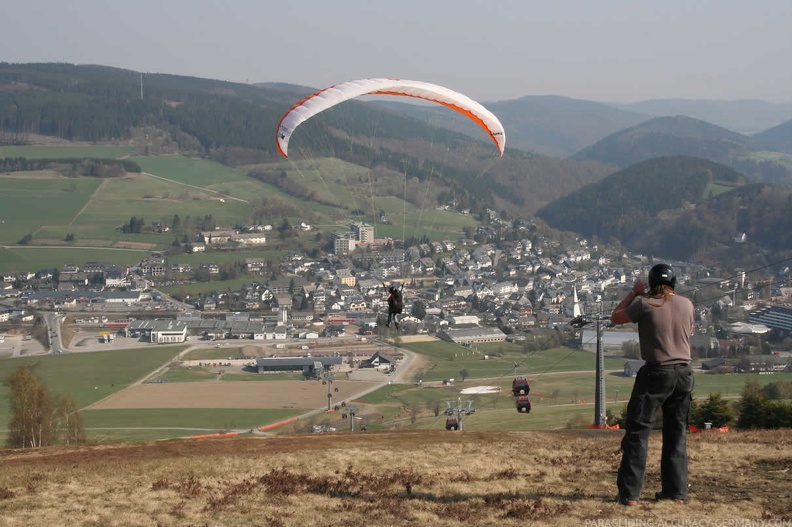 2009 EK15.09 Sauerland Paragliding 027