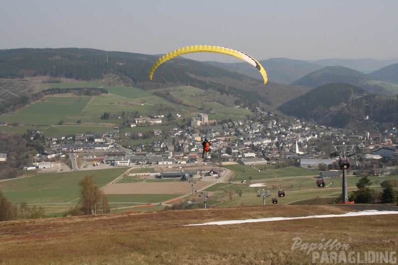 2009 EK15.09 Sauerland Paragliding 038