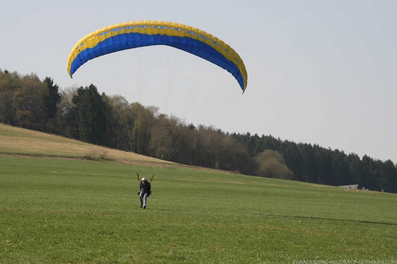 2009 EK15.09 Sauerland Paragliding 044