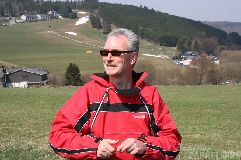 2009 EK15.09 Sauerland Paragliding 062