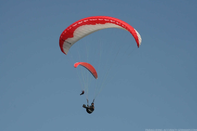 2009 ES27.09 Sauerland Paragliding 002