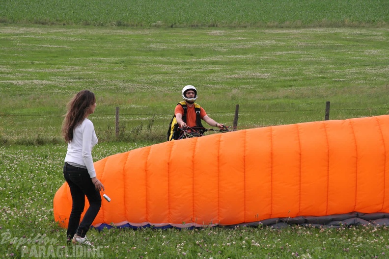 2009 ES27.09 Sauerland Paragliding 012