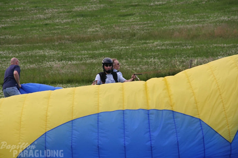 2009 ES27.09 Sauerland Paragliding 045