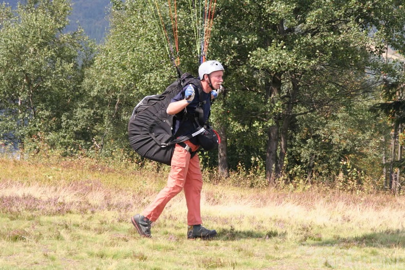 2009_Ettelsberg_Sauerland_Paragliding_137.jpg