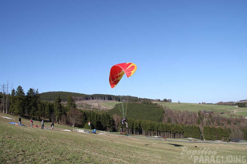 2010_EG.10_Sauerland_Paragliding_032.jpg