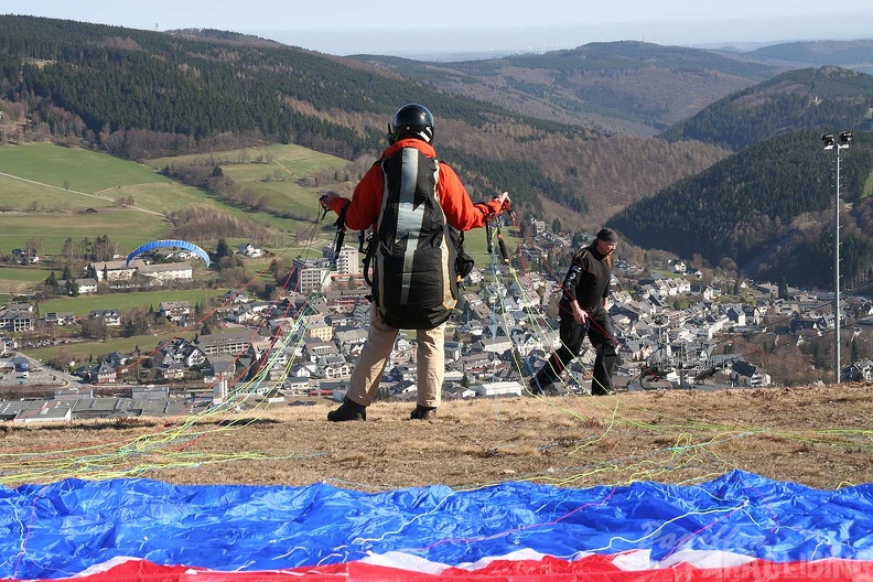 2010_EK16.10_Sauerland_Gleitschirm_022.jpg