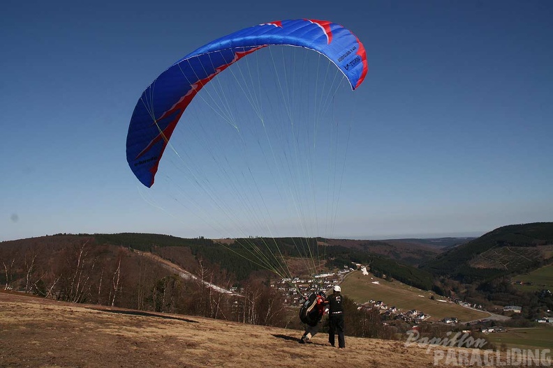 2010 EK16.10 Sauerland Gleitschirm 029