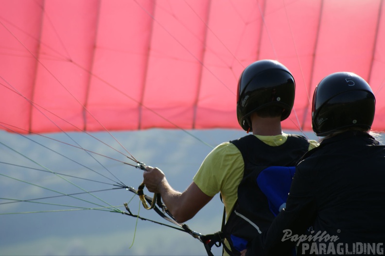 2011 ES17.11 Sauerland Gleitschirmkurs 025