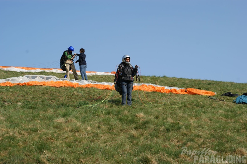 2011_ES17.11_Sauerland_Gleitschirmkurs_051.jpg