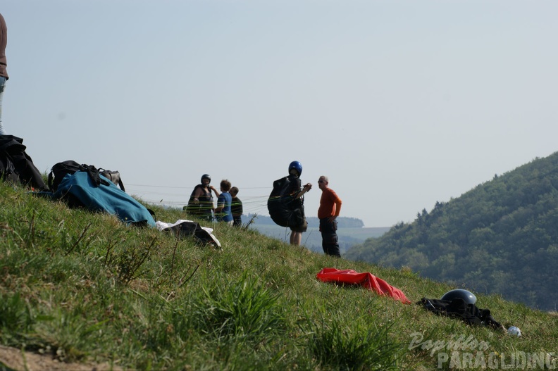 2011_ES17.11_Sauerland_Gleitschirmkurs_068.jpg