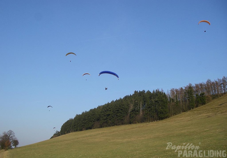 2011_Sauerland_Fruehling_Gleitschirm_034.jpg