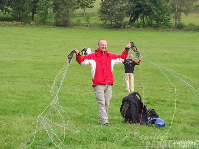 2012 EK.33.12 Gleitschirmfliegen 010